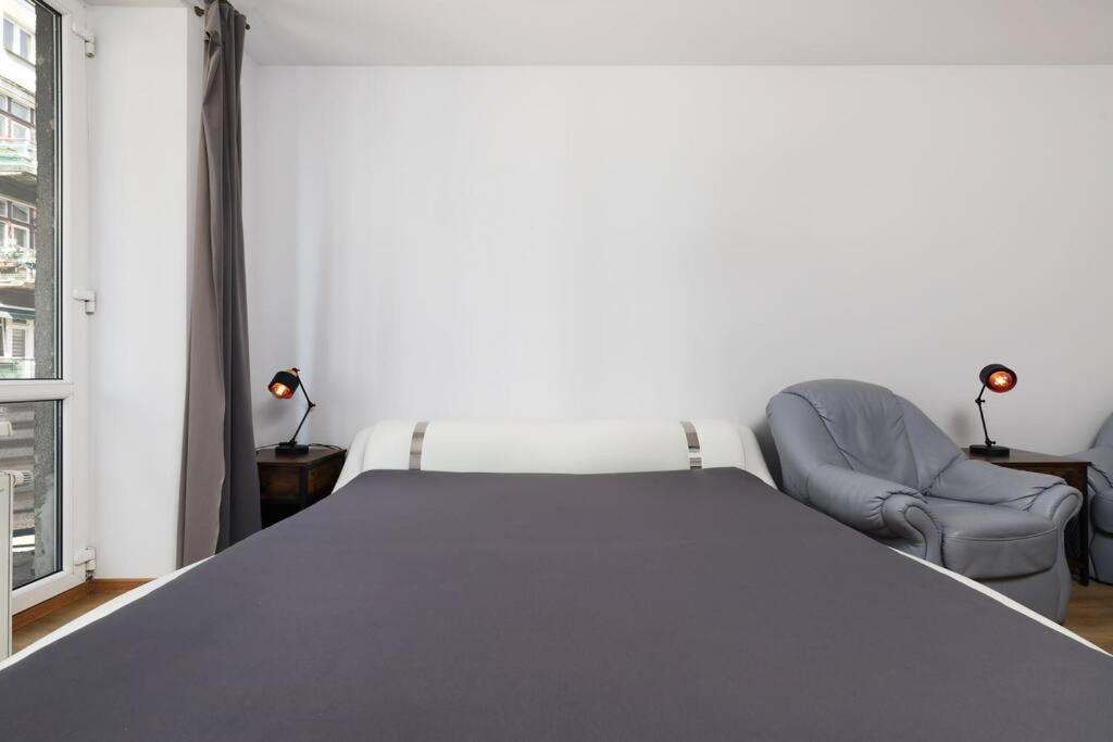Przyjazny Apartament W Bedzinie Екстериор снимка